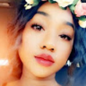 Meet your Posher, Kyana